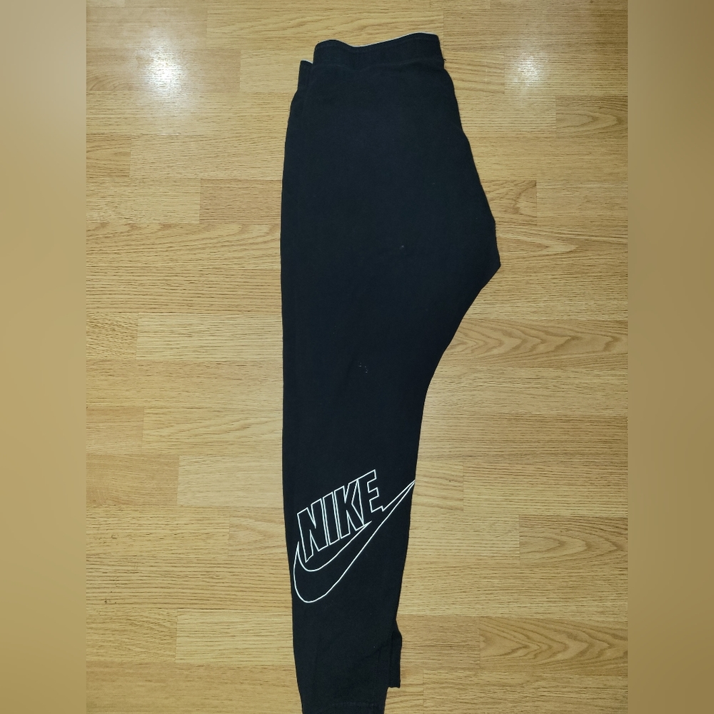 Nike leggings